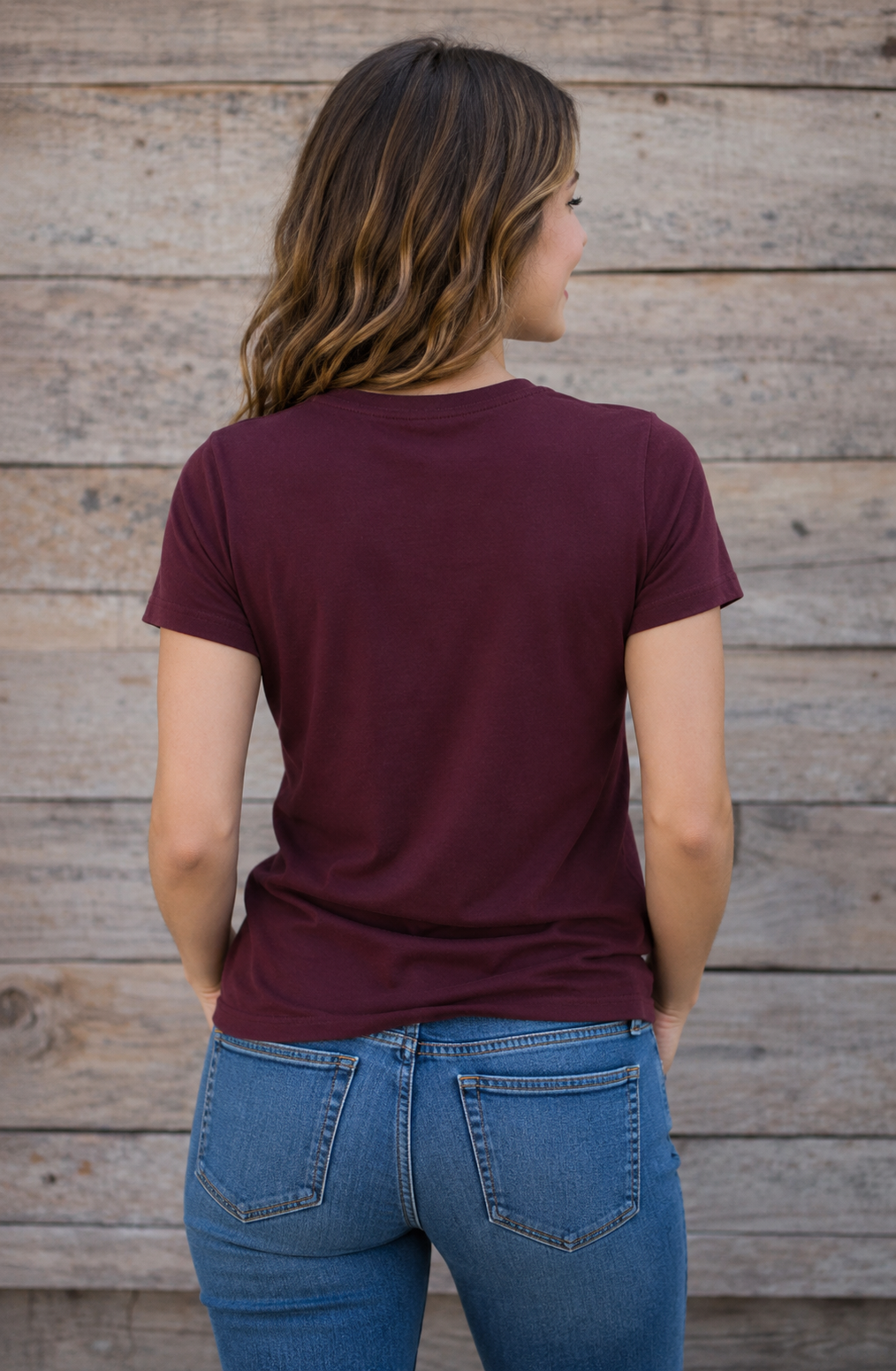 camiseta_mujer_granate_trasera