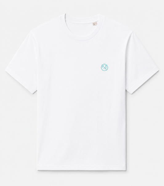Camiseta "Essentials" Blanca — Logo aguamarina