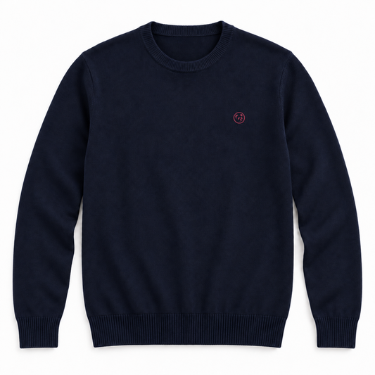 Jersey azul marino de LaPanda con cuello redondo y pequeño panda bordado en rojo coral en el pecho izquierdo, vista frontal