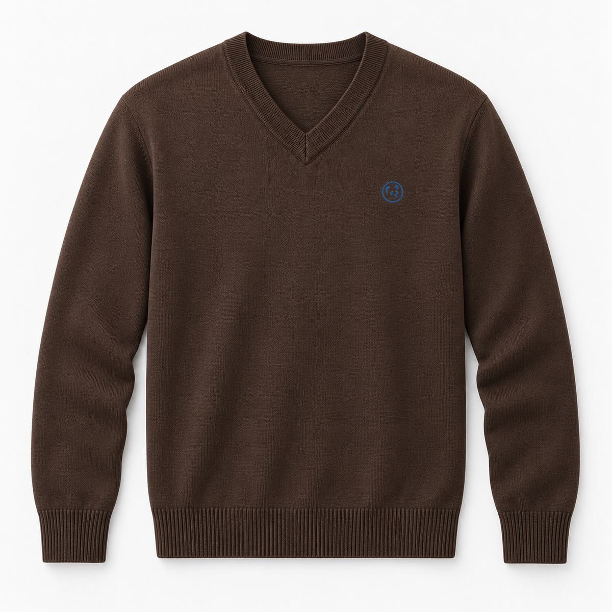 Jersey marrón chocolate de LaPanda con cuello de pico y pequeño logo bordado azul, vista frontal