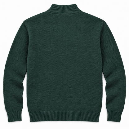 Vista trasera del jersey verde botella LaPanda de punto texturizado con cuello alto, puños y bajo de canalé